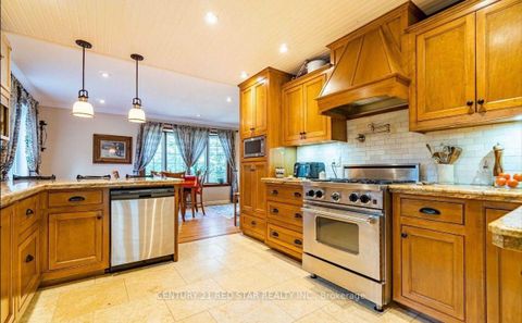 Photo 19 at 550 Fourth Line, WO West, Oakville