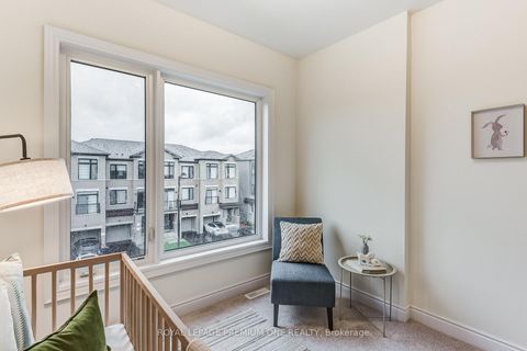 Photo 37 at 117 TENNANT Circle, Vellore Village, Vaughan