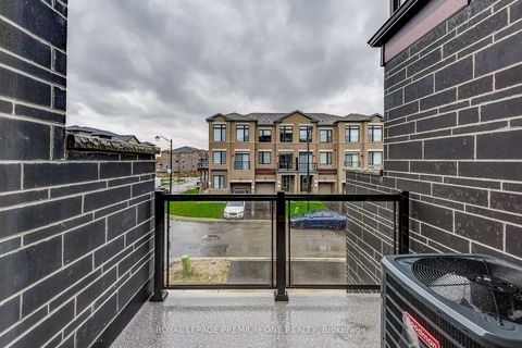 Photo 45 at 117 TENNANT Circle, Vellore Village, Vaughan