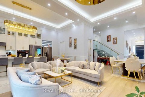 Photo 0 at 36 Craiglee Drive, Cliffside, Toronto