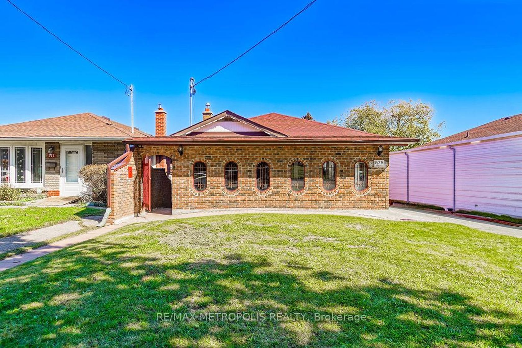 575 Bellamy Road N, Woburn, Toronto 