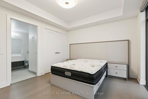 Photo 23 at 504 - 6 Jackes Avenue, Moore Park, Toronto