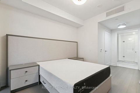 Photo 27 at 504 - 6 Jackes Avenue, Moore Park, Toronto