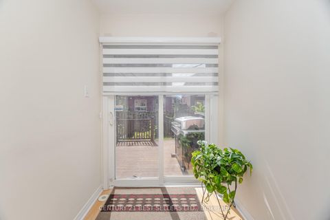 Photo 10 at 82 Pilkington Drive, Birchmount, Toronto