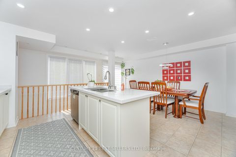 Photo 15 at 82 Pilkington Drive, Birchmount, Toronto