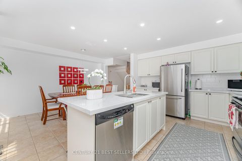 Photo 16 at 82 Pilkington Drive, Birchmount, Toronto