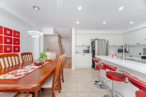 Photo 18 at 82 Pilkington Drive, Birchmount, Toronto