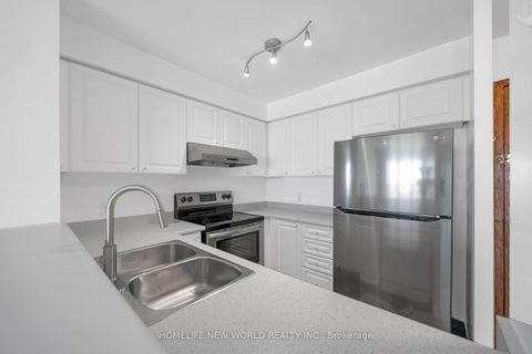 Photo 4 at 2510 - 11 Lee Centre Drive, Woburn, Toronto