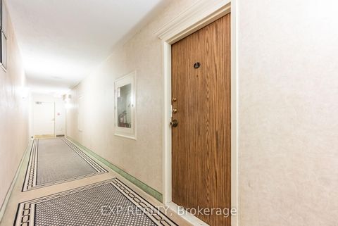 Photo 9 at 802 - 260 Seneca Hill Drive, Don Valley Village, Toronto