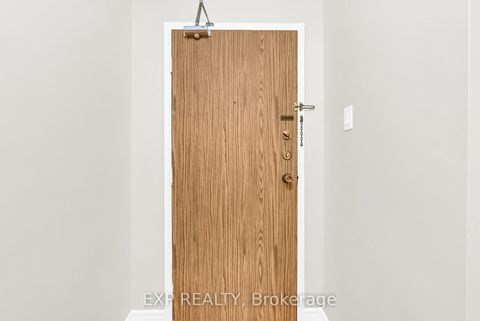 Photo 10 at 802 - 260 Seneca Hill Drive, Don Valley Village, Toronto