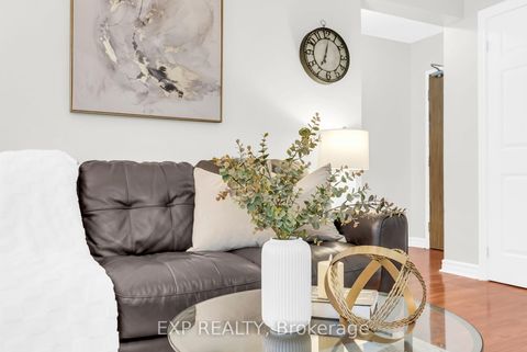 Photo 14 at 802 - 260 Seneca Hill Drive, Don Valley Village, Toronto