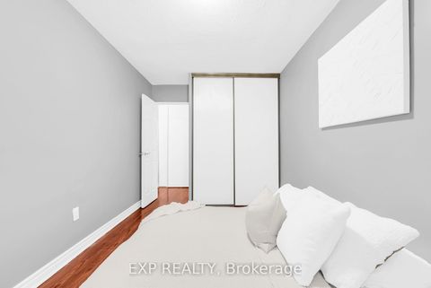 Photo 34 at 802 - 260 Seneca Hill Drive, Don Valley Village, Toronto