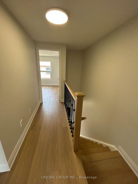 Photo 10 at 7 - 1570 Reeves Gate, GA Glen Abbey, Oakville