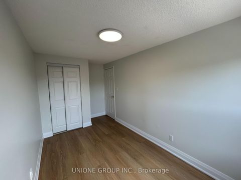 Photo 17 at 7 - 1570 Reeves Gate, GA Glen Abbey, Oakville