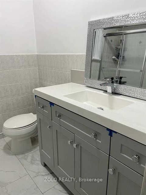 Photo 9 at 190 Pemberton Avenue, Newtonbrook East, Toronto