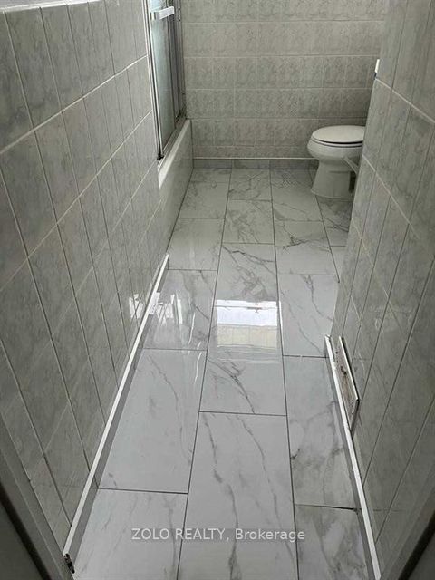 Photo 11 at 190 Pemberton Avenue, Newtonbrook East, Toronto