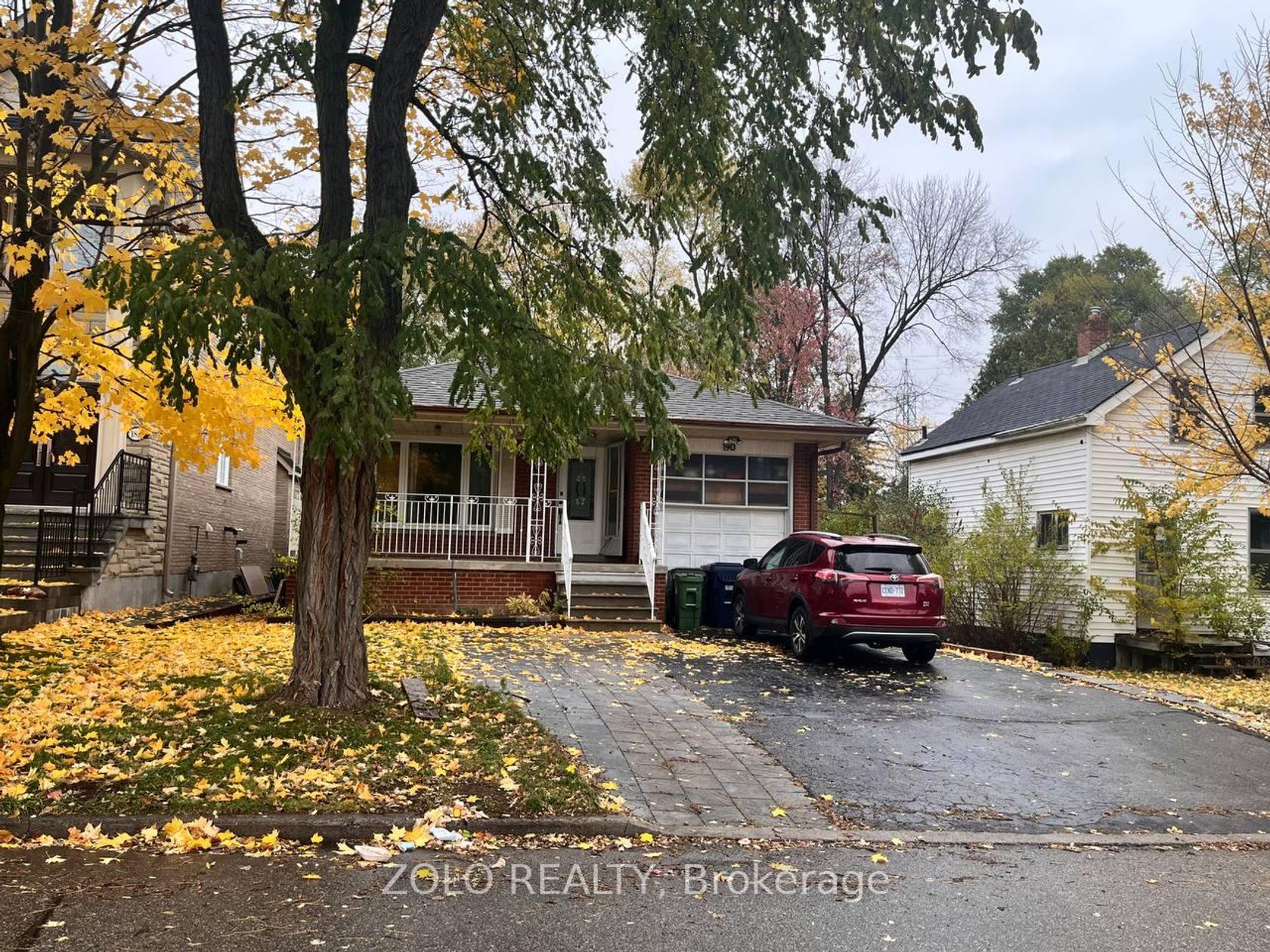 190 Pemberton Avenue, Newtonbrook East, Toronto 