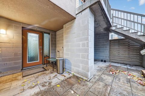 Photo 3 at 106 - 80 Orchid Place Drive, Malvern, Toronto