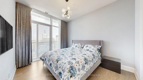 Photo 14 at PH101 - 100 Harbour Street, Waterfront Communities C1, Toronto