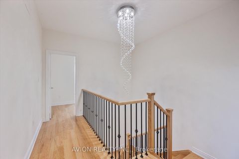 Photo 22 at 2417 Edward Leaver Trail, GA Glen Abbey, Oakville