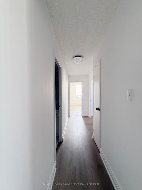 Photo 5 at PH03 - 75 Graydon Hall Drive, Donalda, Toronto