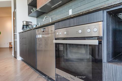 Photo 11 at 525 - 99 The Donway West, Don Mills, Toronto