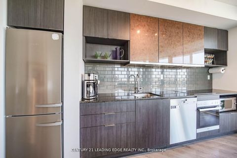 Photo 15 at 525 - 99 The Donway West, Don Mills, Toronto