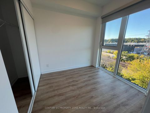 Photo 7 at 512 - 500 Dupont Street, Annex, Toronto