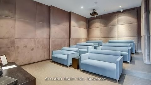 Photo 43 at 805 - 832 Bay Street, Bay Street Corridor, Toronto