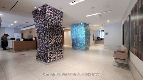 Photo 44 at 805 - 832 Bay Street, Bay Street Corridor, Toronto