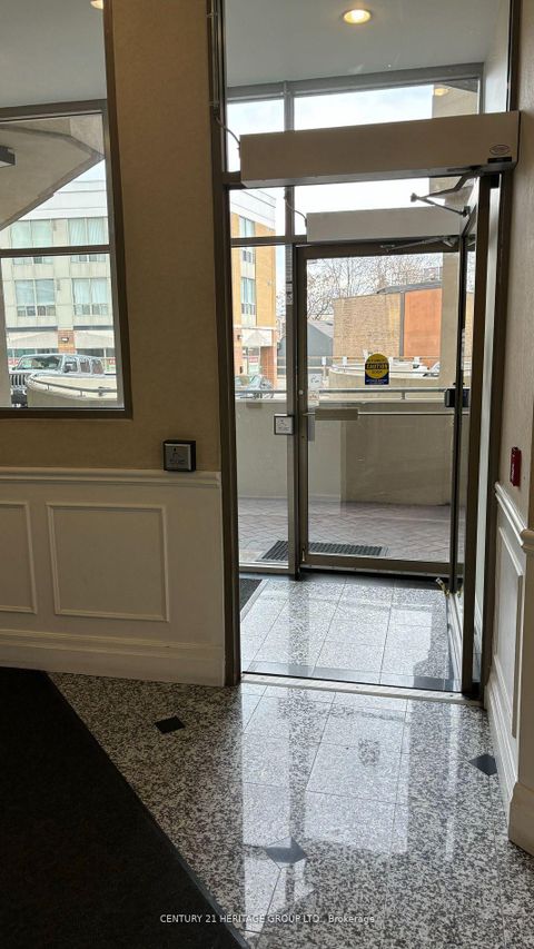 Photo 6 at 503 - 555 Wilson Heights Boulevard, Clanton Park, Toronto