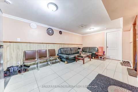Photo 14 at 64 Crittenden Square, Malvern, Toronto
