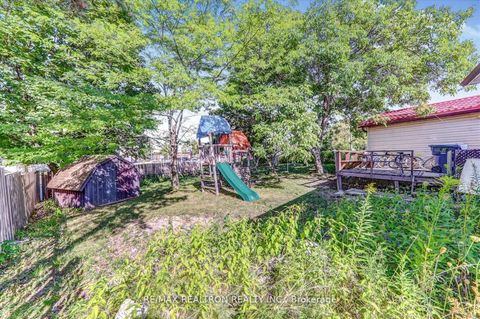 Photo 21 at 64 Crittenden Square, Malvern, Toronto