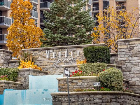 Photo 1 at 924 - 18 Mondeo Drive, Dorset Park, Toronto