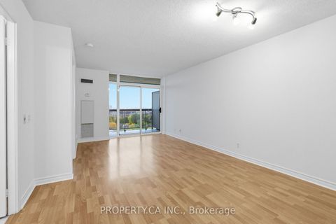 Photo 5 at 924 - 18 Mondeo Drive, Dorset Park, Toronto
