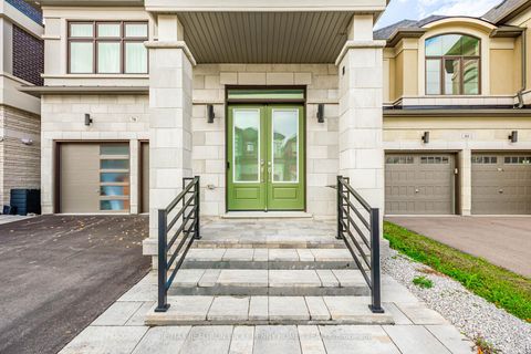 Photo 1 at 78 Brookfam Street, Rural Richmond Hill, Richmond Hill