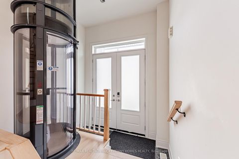 Photo 2 at 78 Brookfam Street, Rural Richmond Hill, Richmond Hill