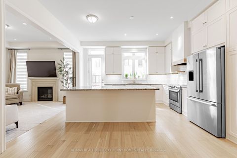 Photo 11 at 78 Brookfam Street, Rural Richmond Hill, Richmond Hill