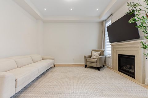 Photo 15 at 78 Brookfam Street, Rural Richmond Hill, Richmond Hill