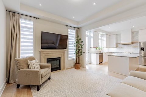 Photo 17 at 78 Brookfam Street, Rural Richmond Hill, Richmond Hill