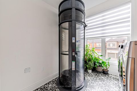 Photo 18 at 78 Brookfam Street, Rural Richmond Hill, Richmond Hill