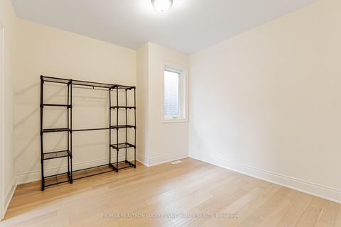 Photo 25 at 78 Brookfam Street, Rural Richmond Hill, Richmond Hill