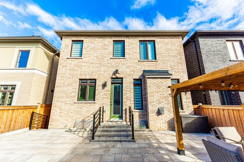 Photo 42 at 78 Brookfam Street, Rural Richmond Hill, Richmond Hill