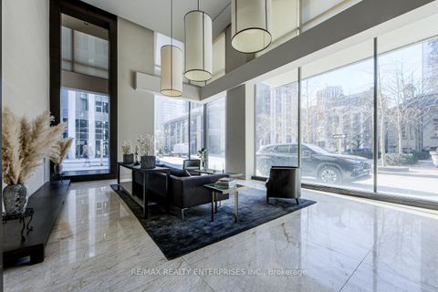 Photo 4 at 315 - 18 Yorkville Avenue, Annex, Toronto