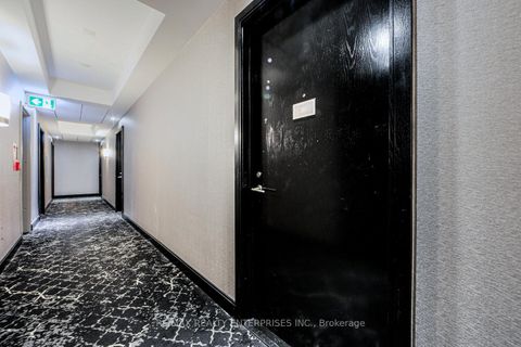 Photo 6 at 315 - 18 Yorkville Avenue, Annex, Toronto