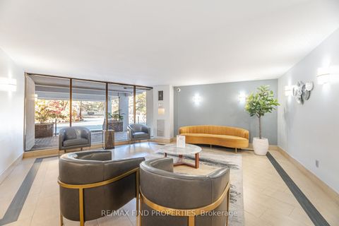 Photo 2 at 301 - 5 Shady Golfway, Flemingdon Park, Toronto