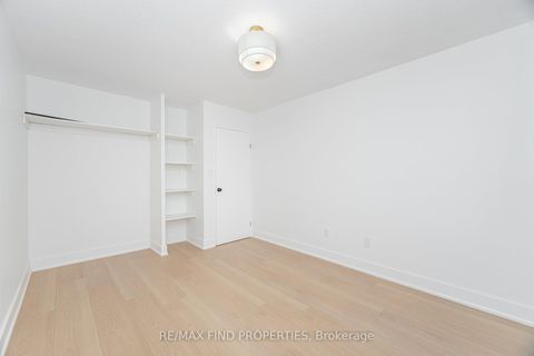 Photo 21 at 301 - 5 Shady Golfway, Flemingdon Park, Toronto