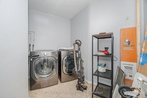 Photo 24 at 301 - 5 Shady Golfway, Flemingdon Park, Toronto