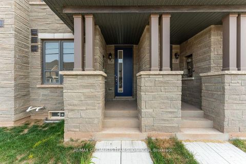 Photo 4 at 3243 Sixth Line, GO Glenorchy, Oakville