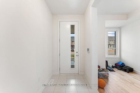 Photo 5 at 3243 Sixth Line, GO Glenorchy, Oakville